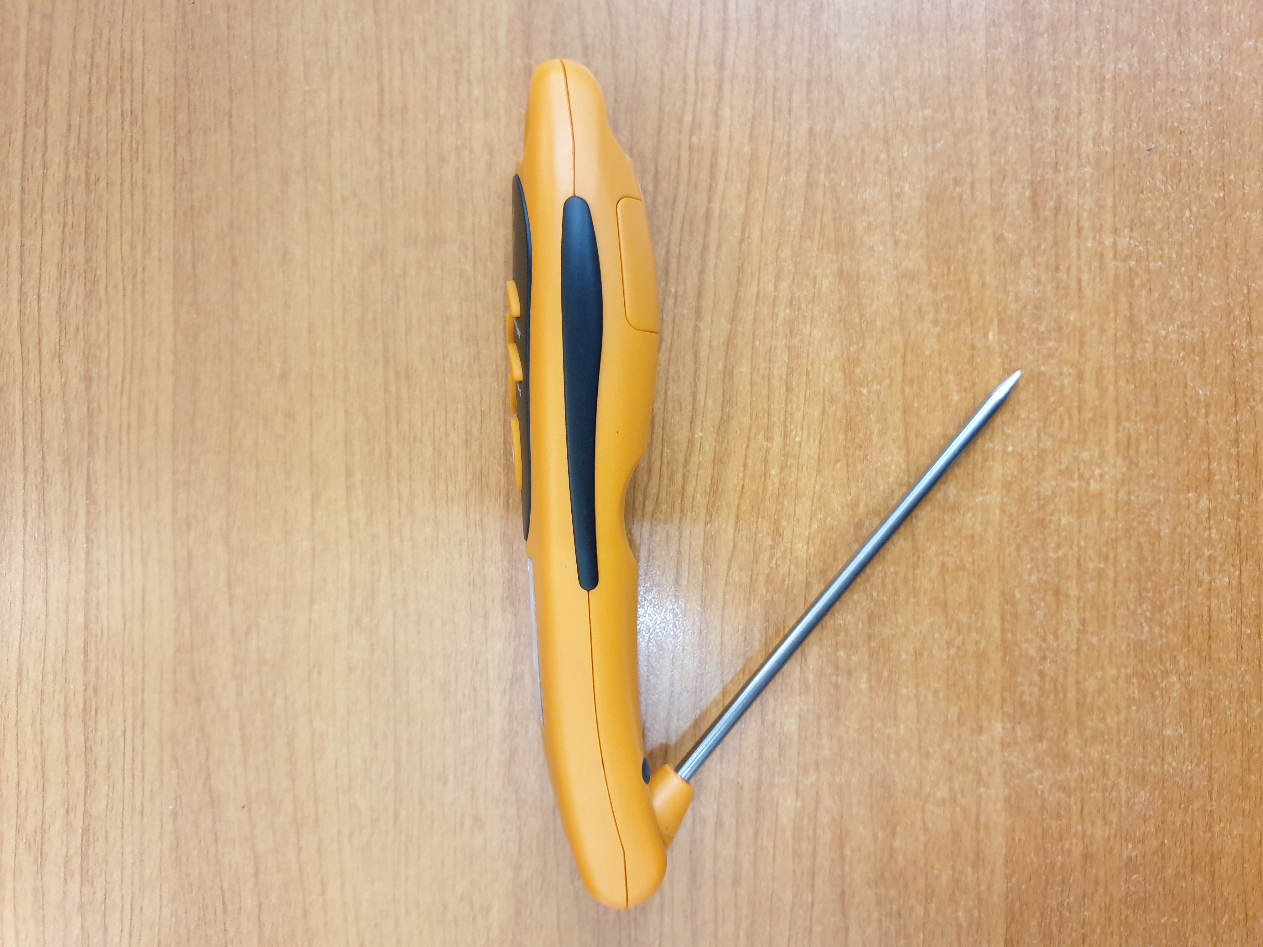 Digital Thermometer with Foldable Probe - 40610 2.jpg